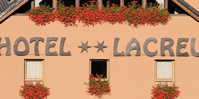 ホテル Lacreu