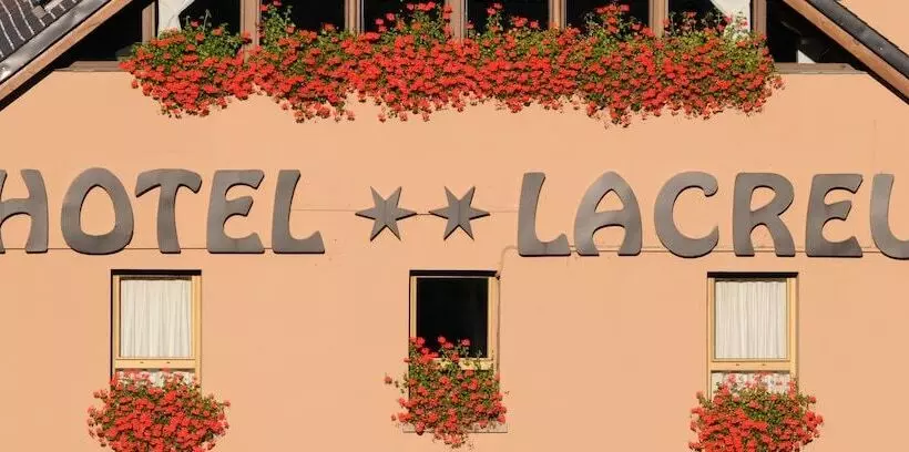 ホテル Lacreu