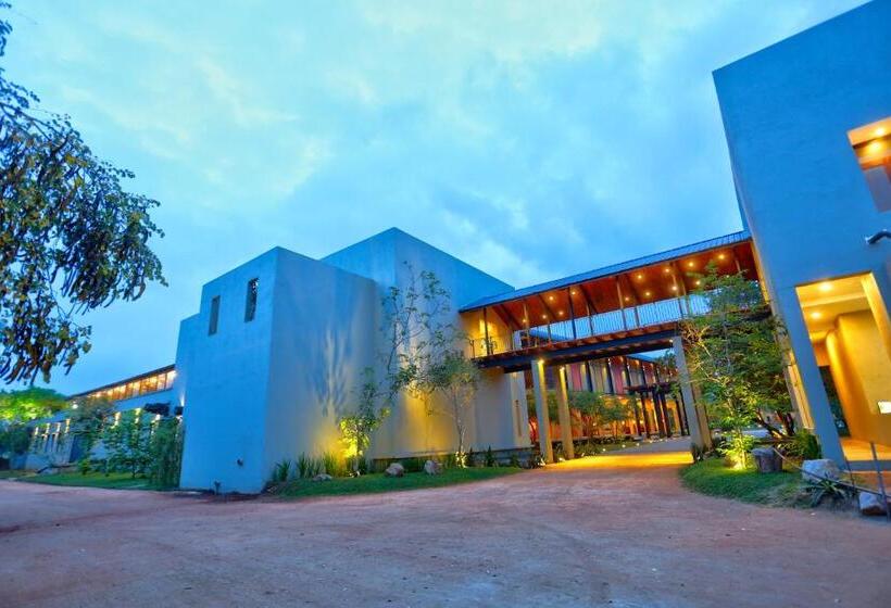 Hotel Tropical Life Resort And Spa