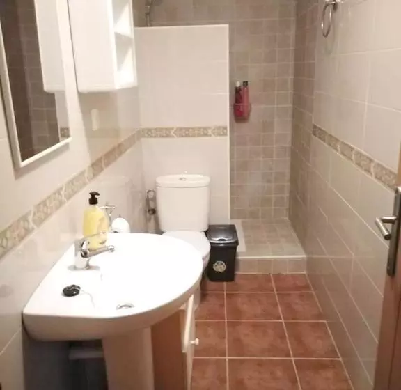 Charming House In Geria With Terrace