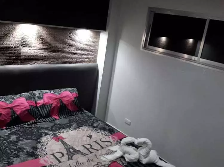 Micky Santoro Apartments