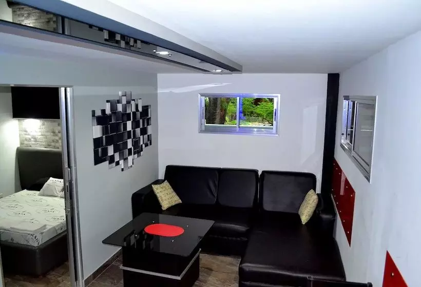 Micky Santoro Apartments