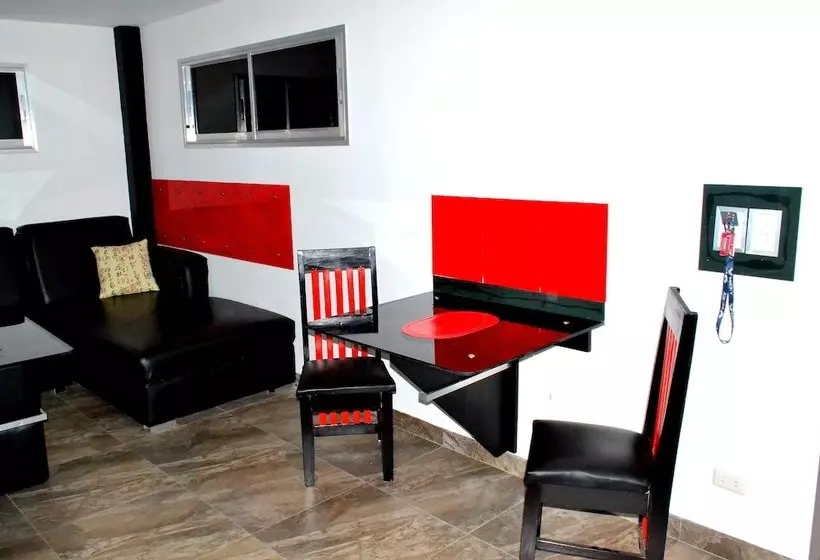 Micky Santoro Apartments