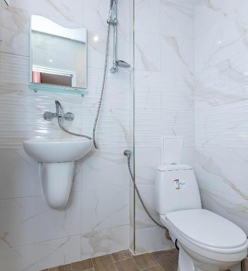 פנסיון Family Hotel Ambrozia