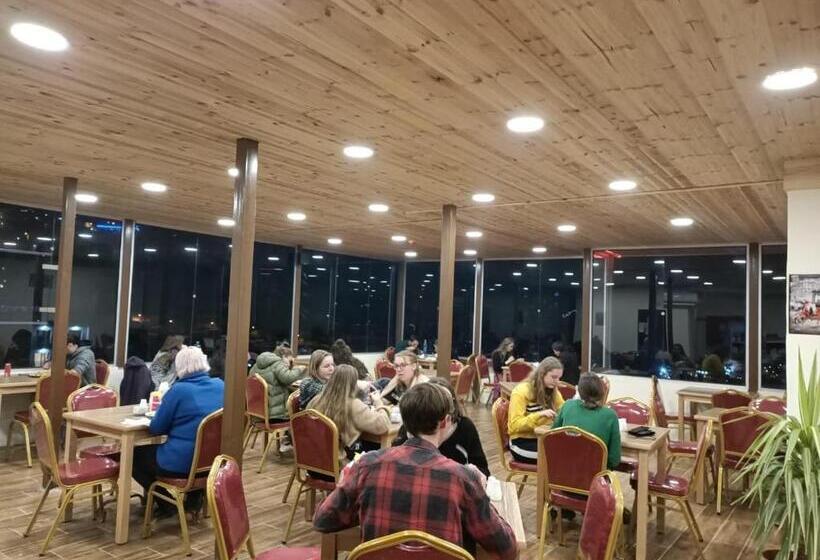 Petra Cabin Inn Hostel&resturant