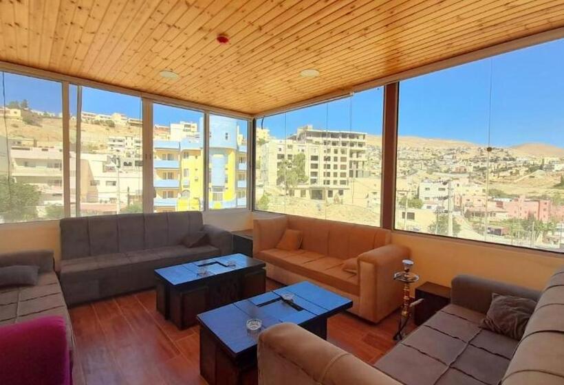 Petra Cabin Inn Hostel&resturant