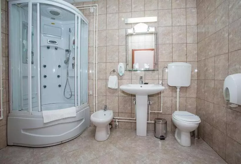 Sin Kom Hotel Garni
