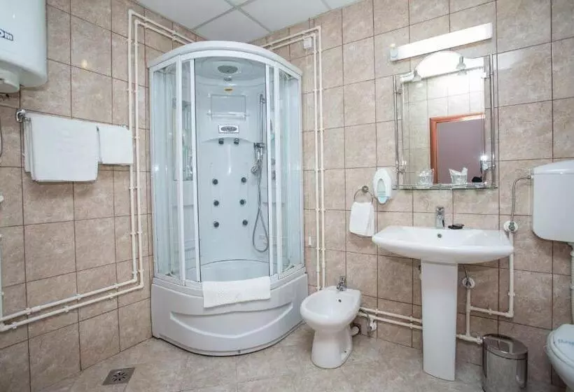 Sin Kom Hotel Garni