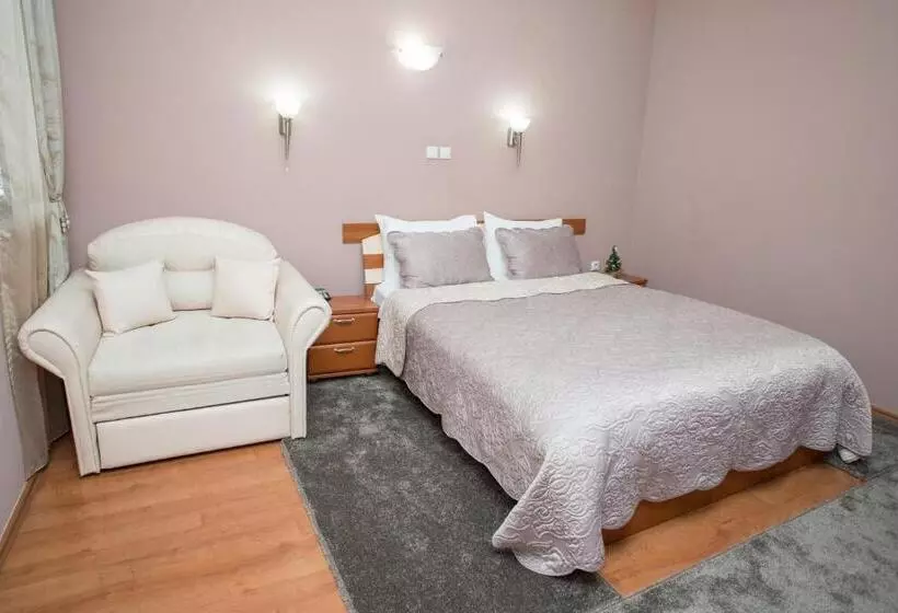 Sin Kom Hotel Garni