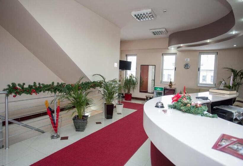 Sin Kom Hotel Garni