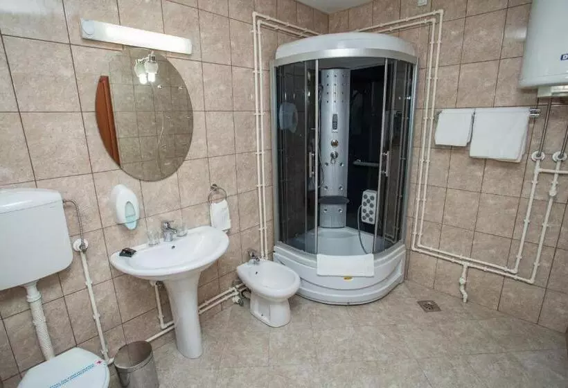 Sin Kom Hotel Garni