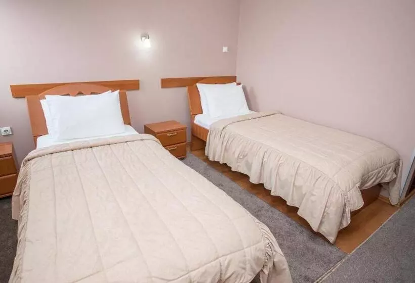 Sin Kom Hotel Garni