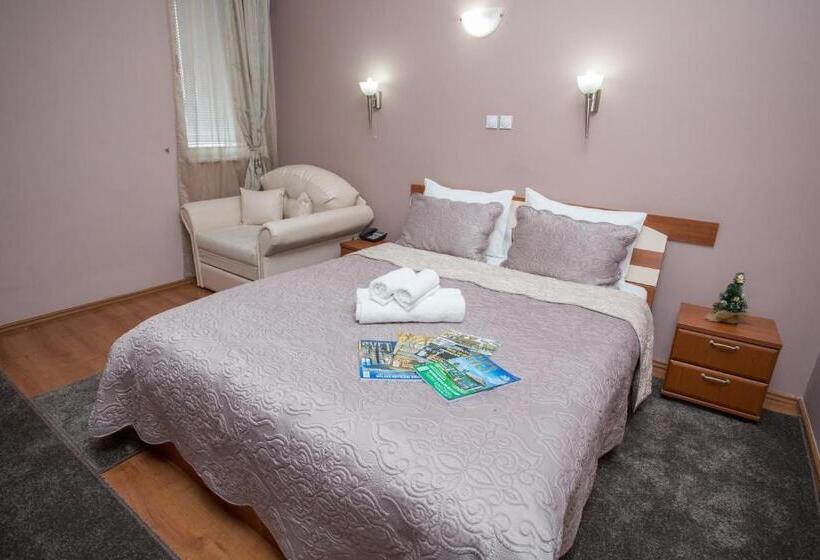 Sin Kom Hotel Garni