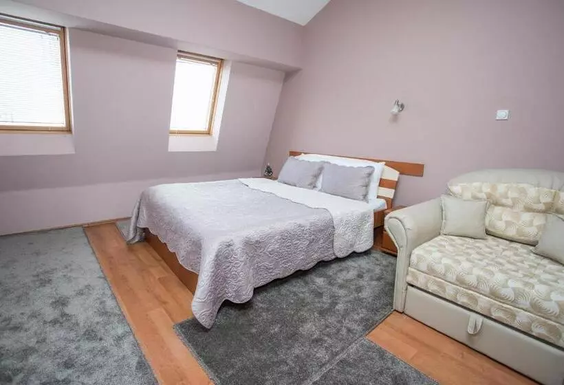 Sin Kom Hotel Garni