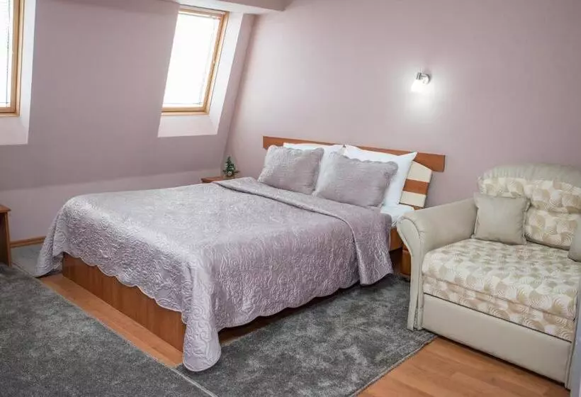 Sin Kom Hotel Garni
