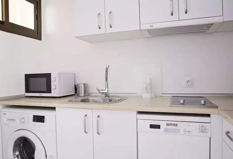 Sunhome Marbella Estudio