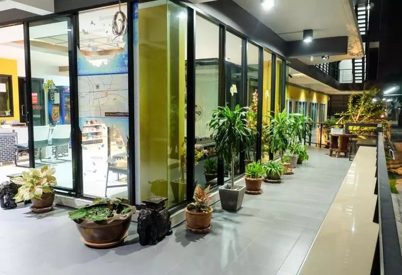 ホテル Baan Jumpa Residence