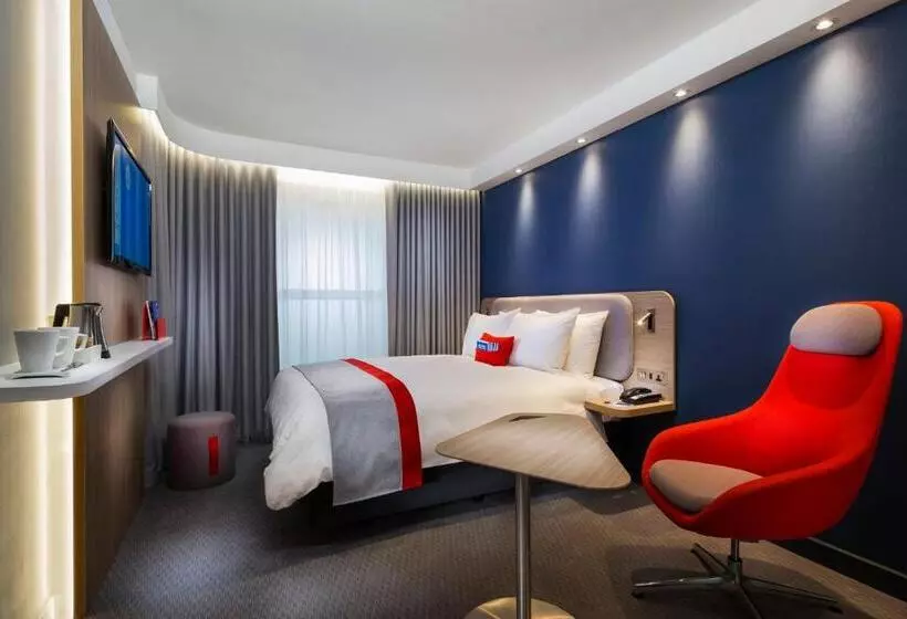 Hotelli Holiday Inn Express   Sindelfingen, An Ihg