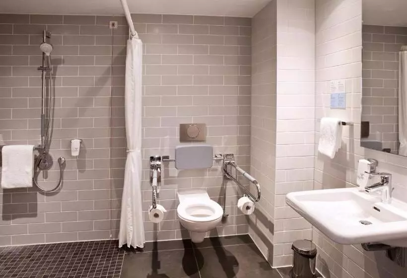 Hotelli Holiday Inn Express   Sindelfingen, An Ihg