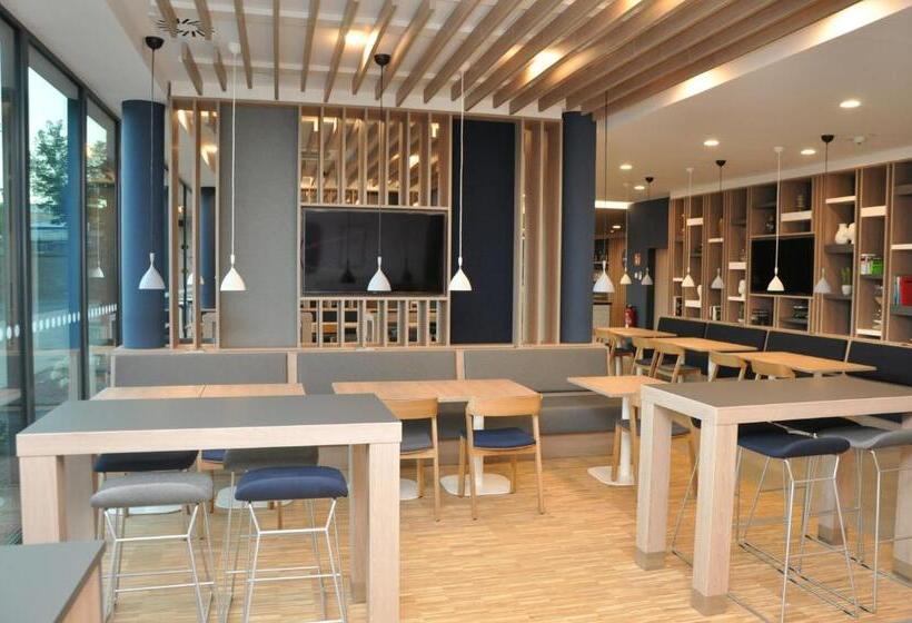 Otel Holiday Inn Express Sindelfingen, An Ihg