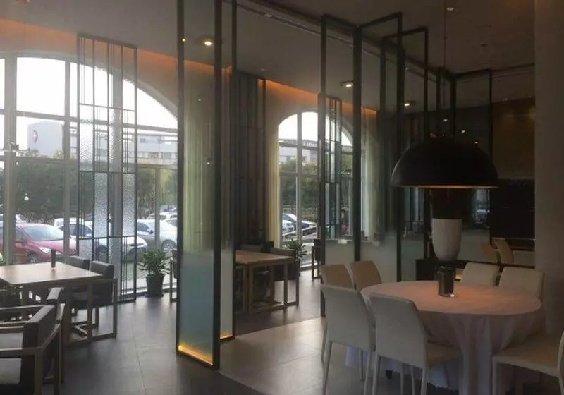 هتل Jinjiang Inn Select Shanghai Zhangjiang High Tech Park Branch