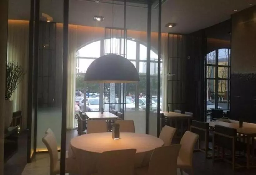 هتل Jinjiang Inn Select Shanghai Zhangjiang High Tech Park Branch