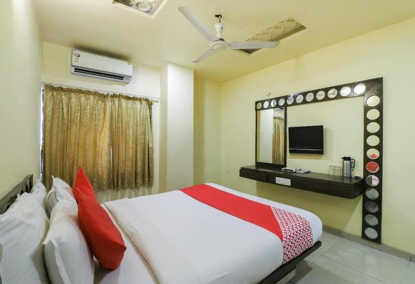 هتل Kalash Residency