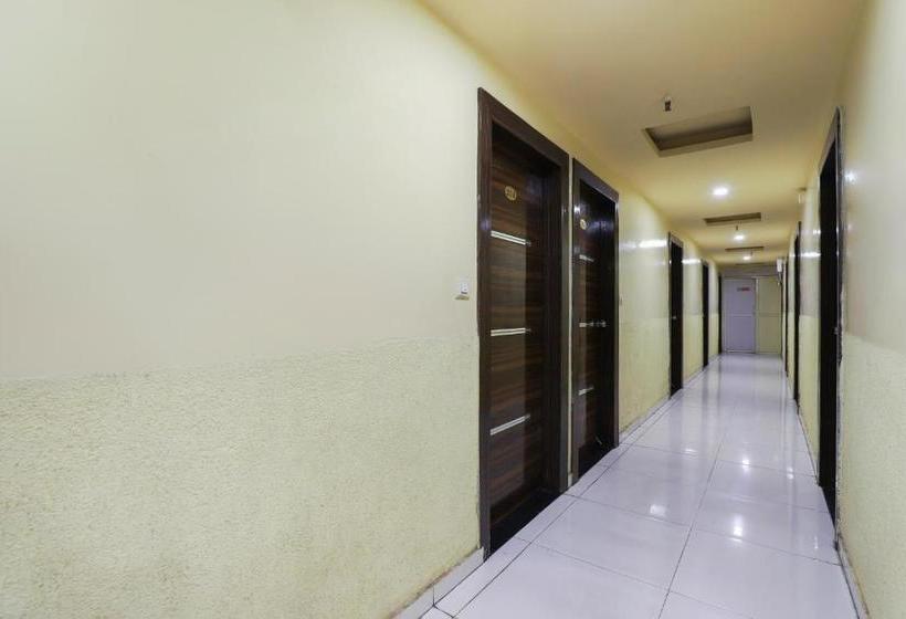 هتل Kalash Residency