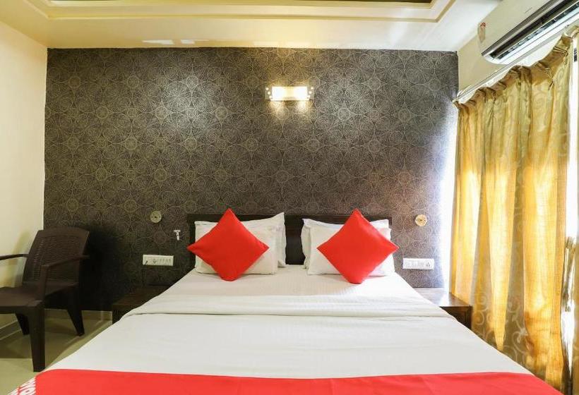 هتل Kalash Residency