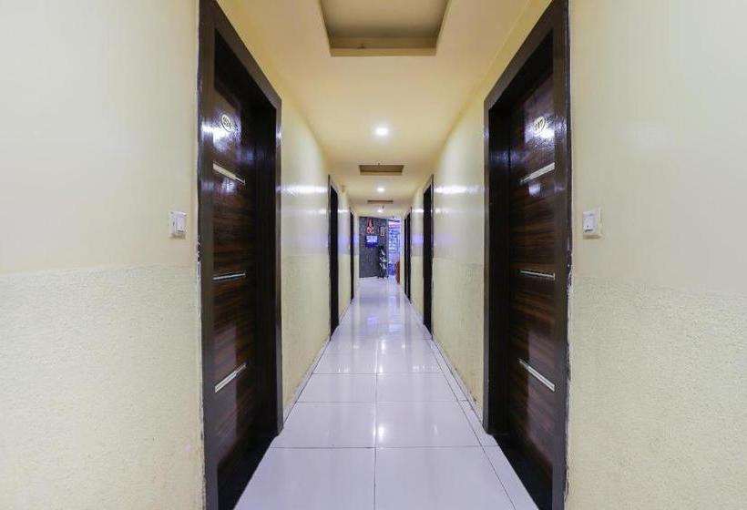 هتل Kalash Residency