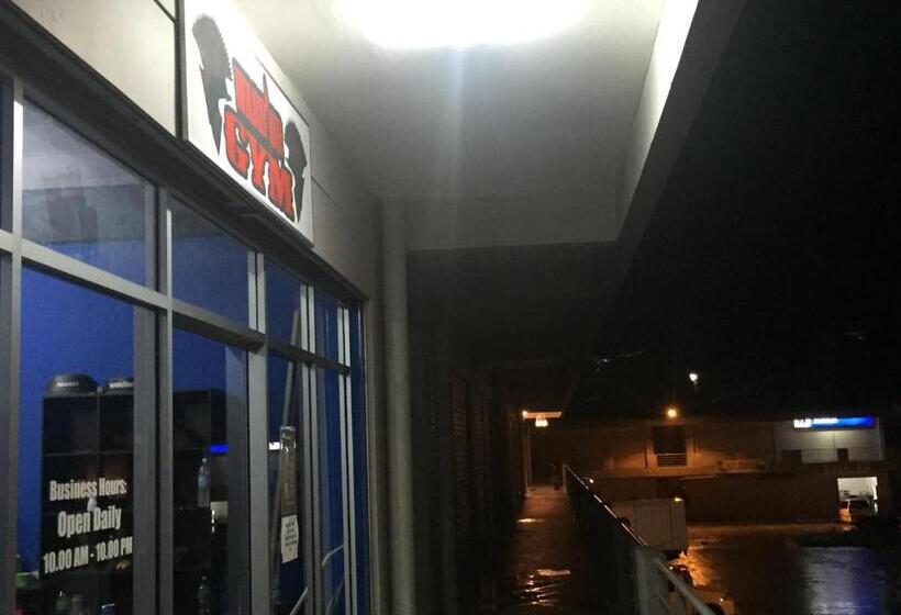 فندق The Second Room