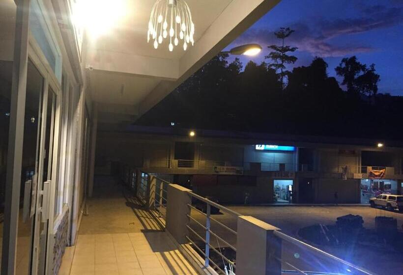 فندق The Second Room