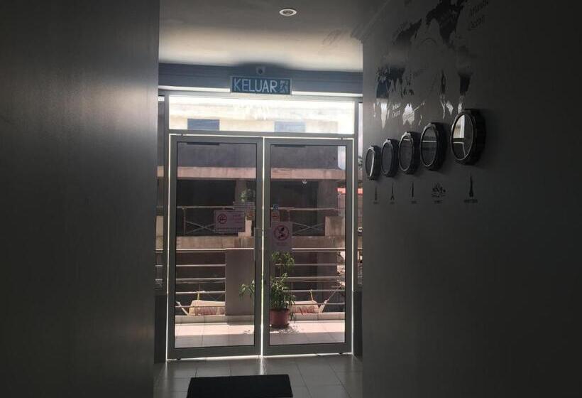 فندق The Second Room