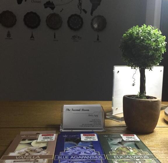 فندق The Second Room