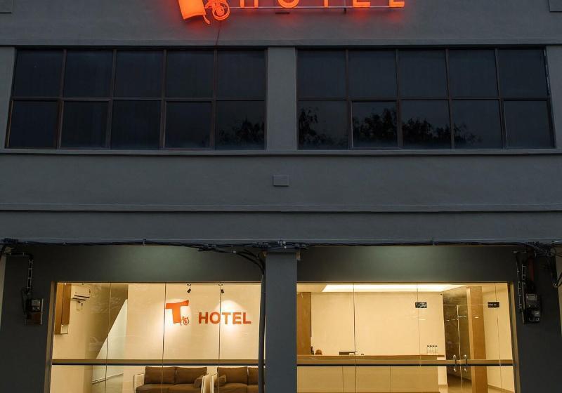 T Hotel Anggerik