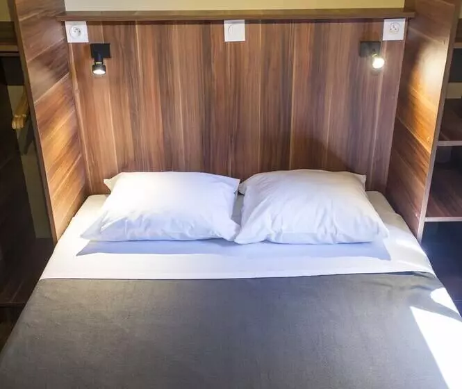 ホテル Huttopia Wattwiller