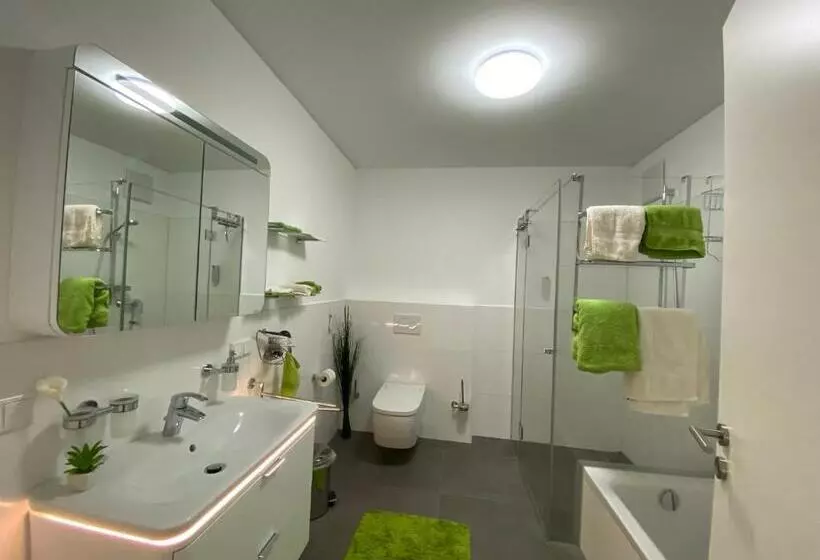 Panorama Penthouse Apartment Mit Klima Und Whirlpool Für Bis Zu 6 Personen