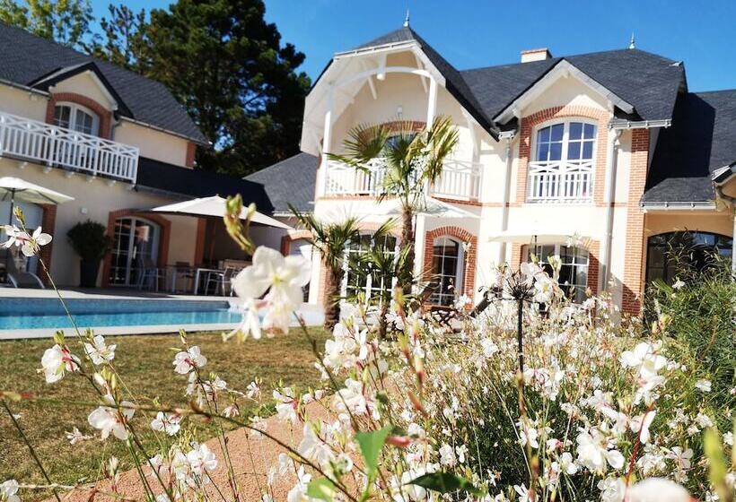 پانسیون La Rêverie