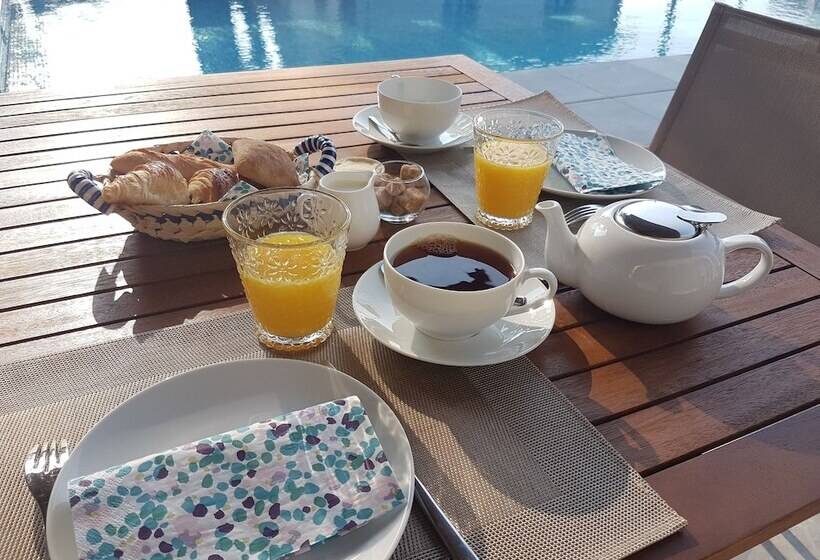 پانسیون La Rêverie