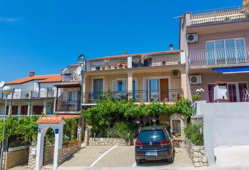 Apartments Vesna