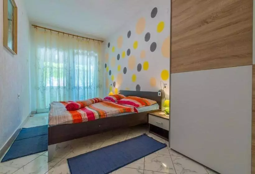 Apartments Vesna
