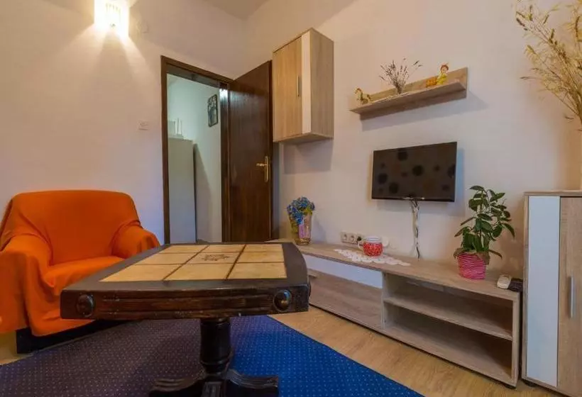 Apartments Vesna
