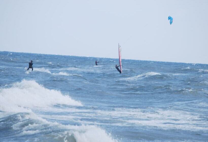 Ansprechende Ferienwohnung Am Hellbach In Neubukow