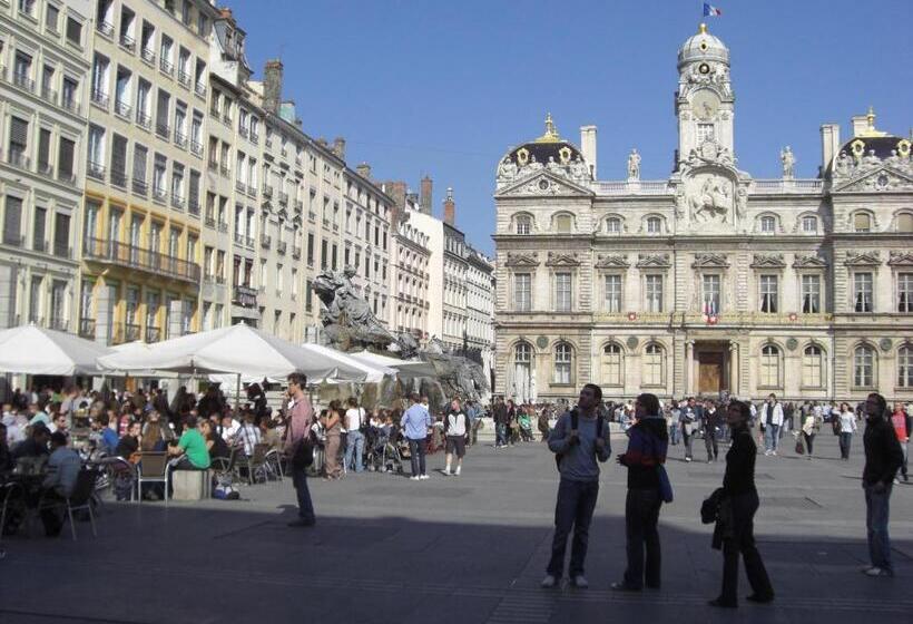 Les Capucins   Lyon 1er