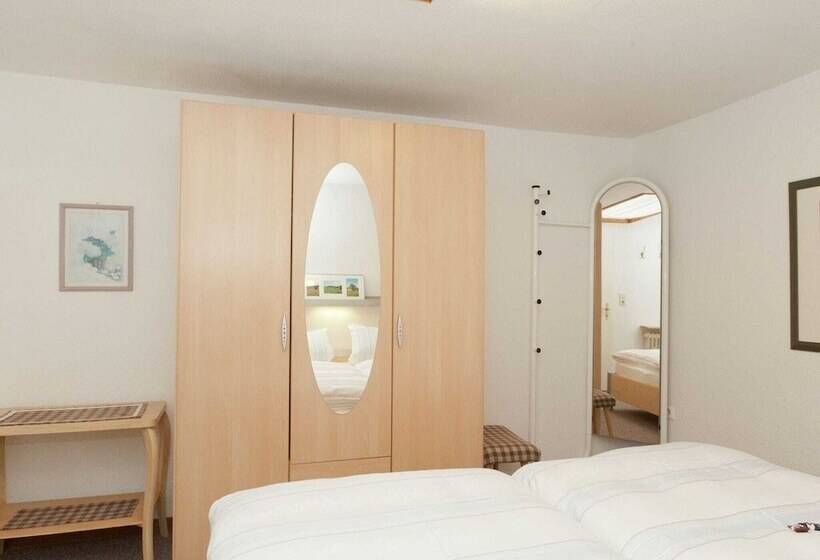 Cosy Apartment In Menkhausen Near The Ski Area