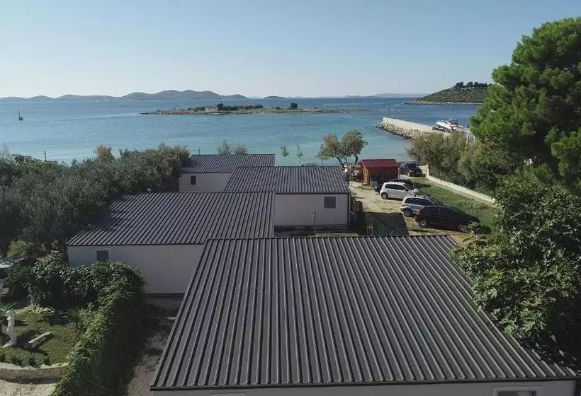 Rasin Mobile Homes