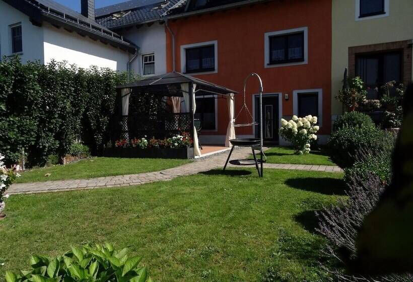 Modern Apartment In Eifel Near Forest