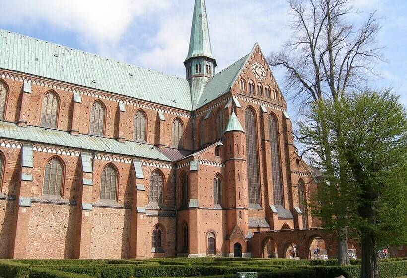 Modern Apartment In Wittenbeck With Terrace Fenced Garden