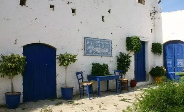 More Crete Village House In Koutouloufari   6 Guests   Pool