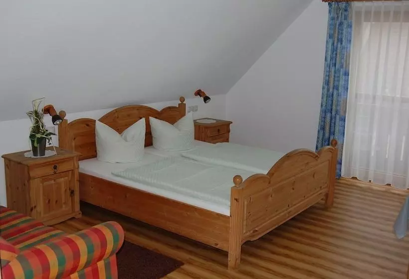 Majatalo Gasthof Juraschenke